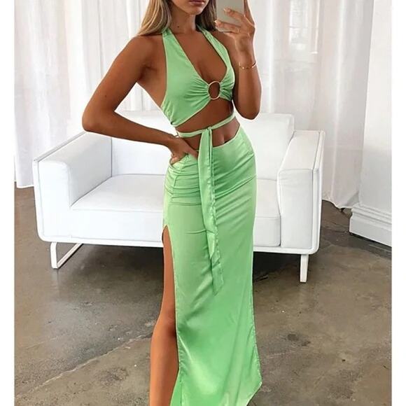 White Fox Got Game 2 Piece Satin Maxi Skirt & Crop Top Set Lime Green XS NWT - Picture 1 of 11
